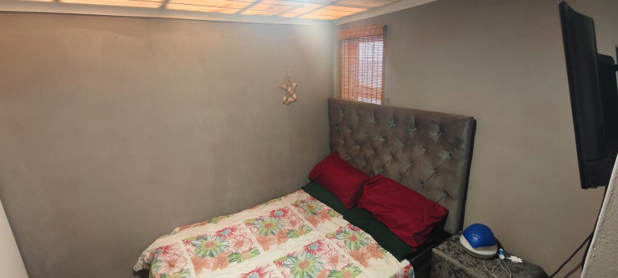 4 Bedroom Property for Sale in Strandfontein Village Western Cape